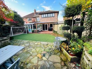 Rear Gardens- click for photo gallery